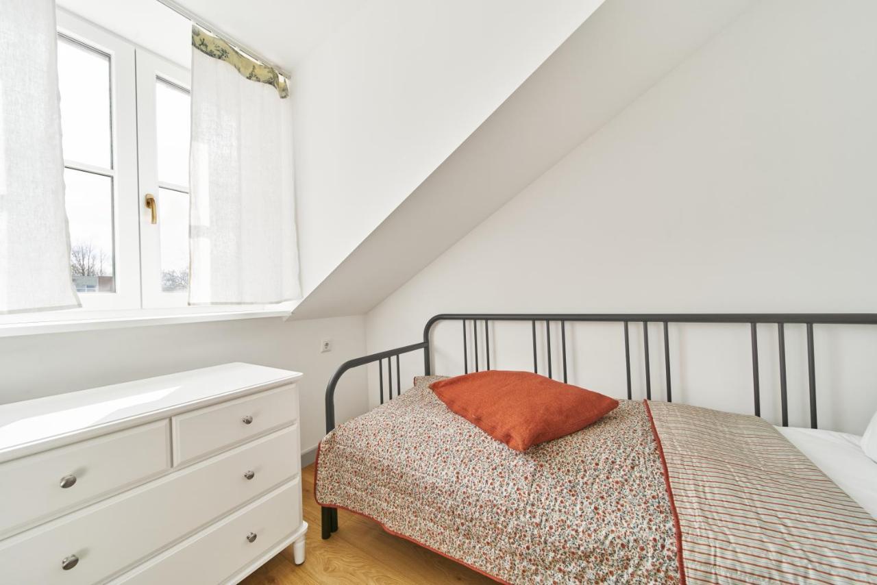 Modern Two-Bedroom Apartment, Vilnius City Centre Exterior photo
