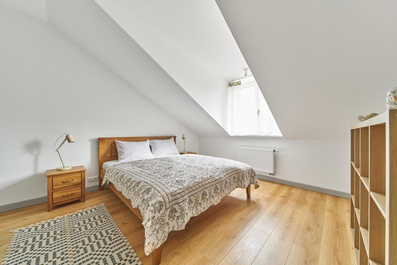 Modern Two-Bedroom Apartment, Vilnius City Centre Exterior photo