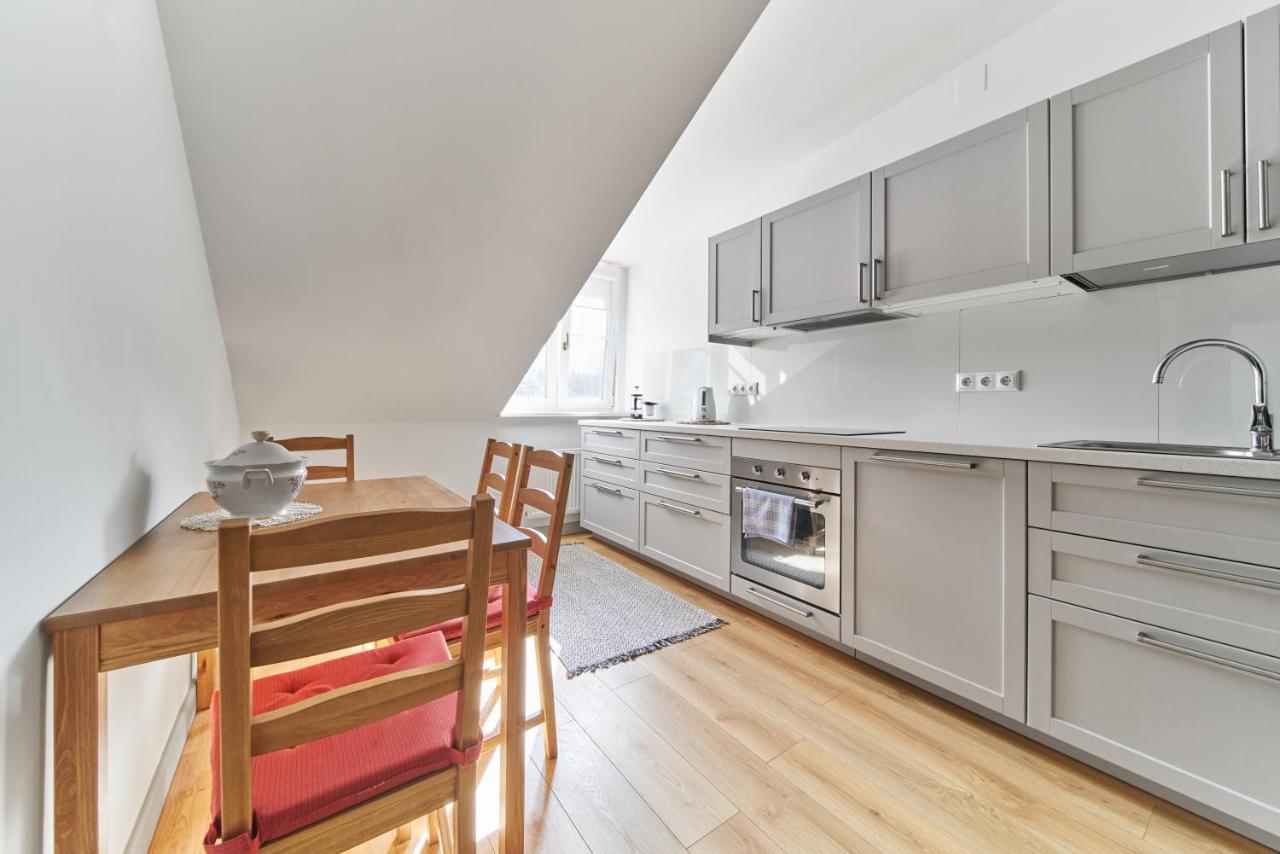Modern Two-Bedroom Apartment, Vilnius City Centre Exterior photo